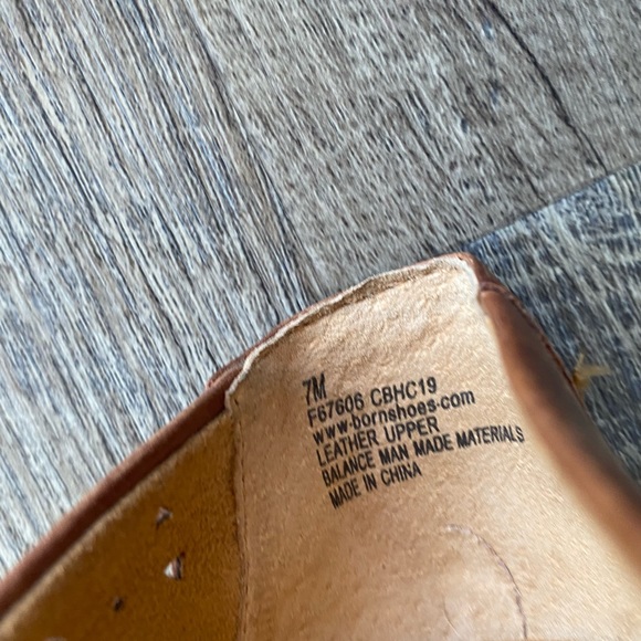 Born Leather Flats bought here but are a little too big for me. - Picture 3 of 4